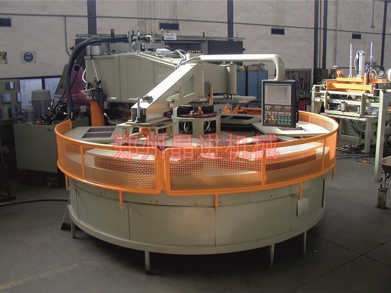 JJR六工位通體水磨石磚機(jī)